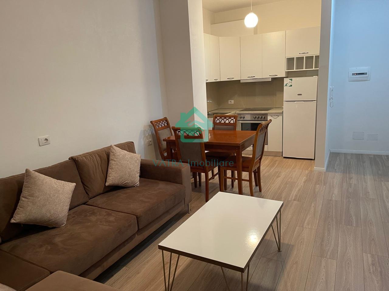 Apartament 1+1 Me Qira në Siri Kodra, Tiranë – 600€ | 60 m²