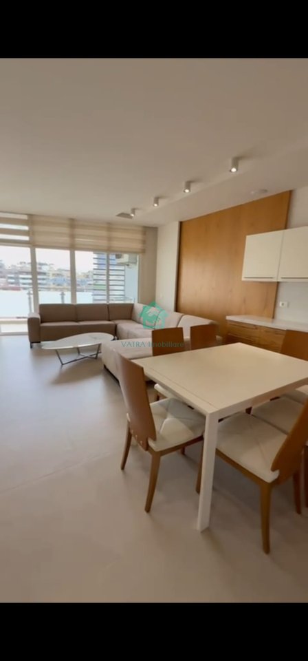 Apartament 2+1+2 Për Shitje në Komuna e Parisit, Kika 2 - 365,000€ | 118 m²