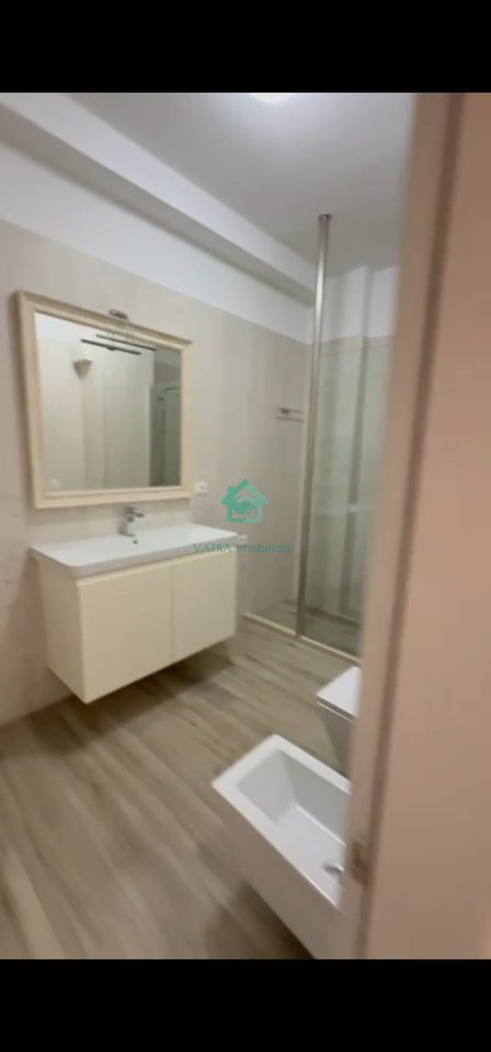 Apartament 2+1+2 Për Shitje në Komuna e Parisit, Kika 2 - 365,000€ | 118 m²