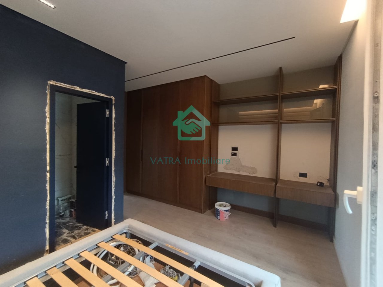 Appartamento 2+1+2+ veranda in Vendita in Via 5 Maji, Tirana - 350.000€ | 192 m²
