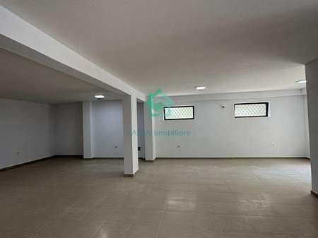 Open space shop for sale near the Dry Lake, Tirana - 180,000€ | 98 m²