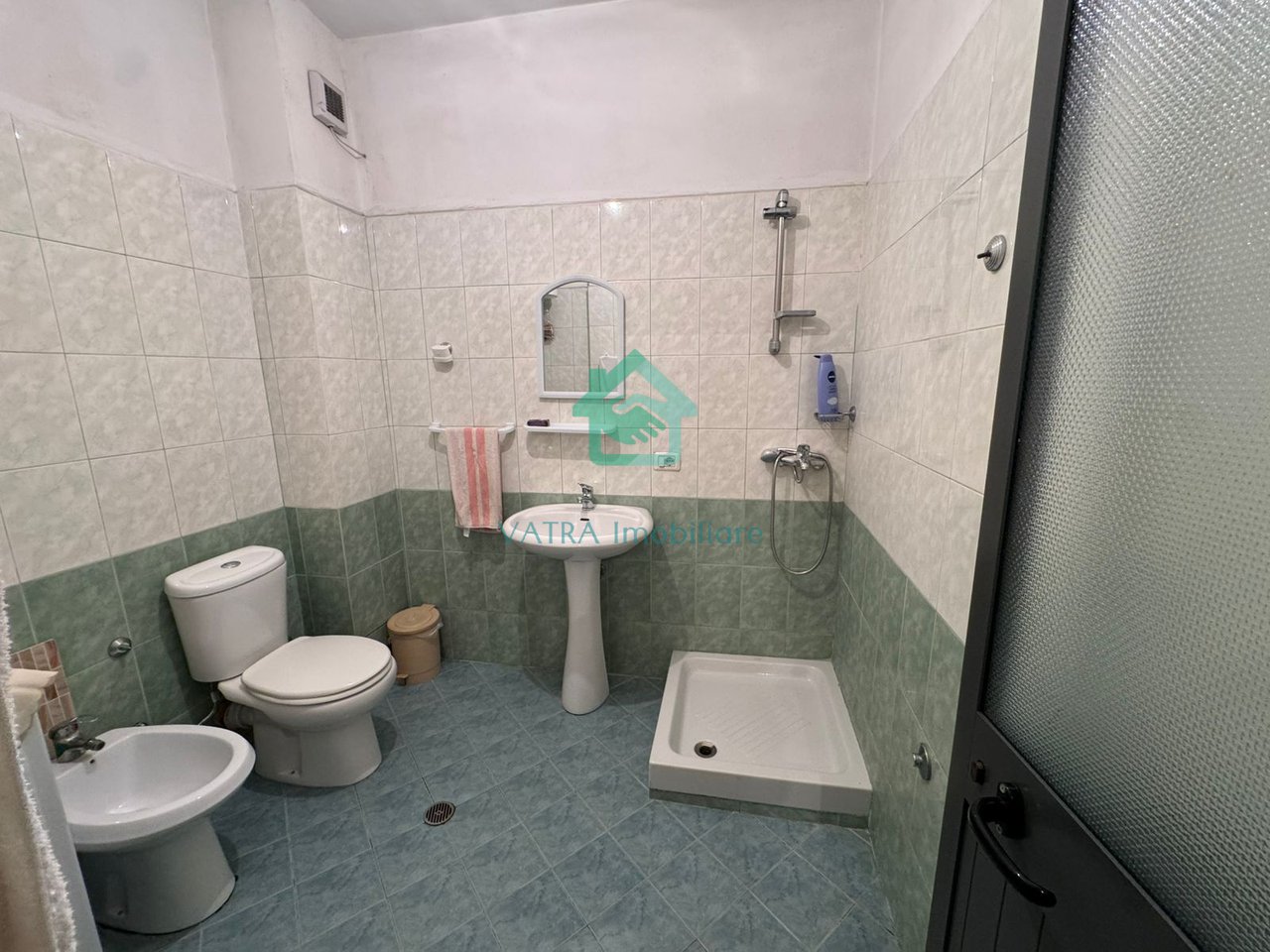 Apartament 2+1 Për Shitje në Laprakë, Tiranë - 120000€ | 87 m²