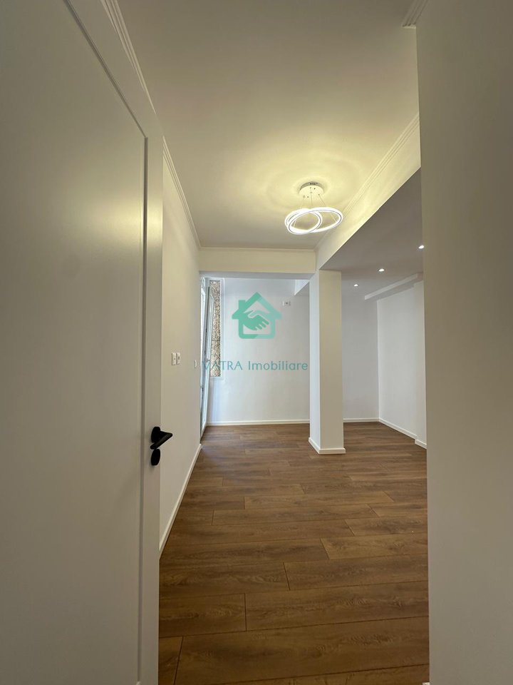 Appartamento 2+1 in Vendita a Oxhaku, Tirana - 118000€ | 65 m²