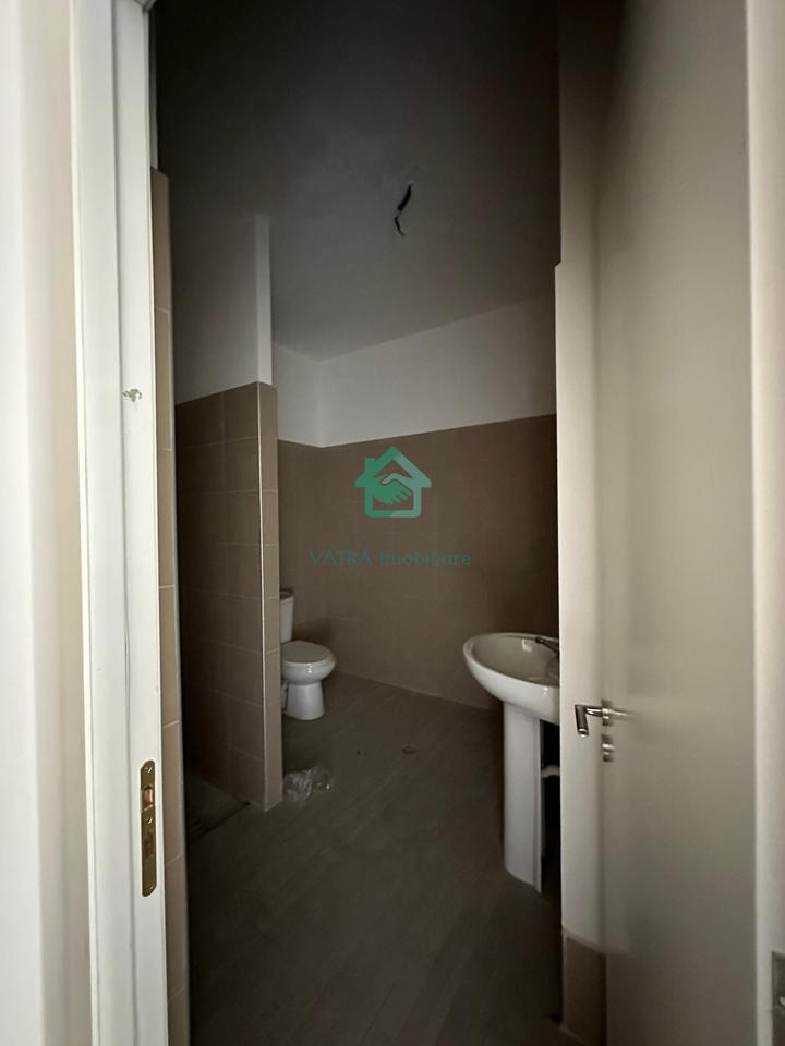 Apartament 2+1+2 Për Shitje në Liqeni i Thatë, Tiranë - 238,000€ | 93 m²