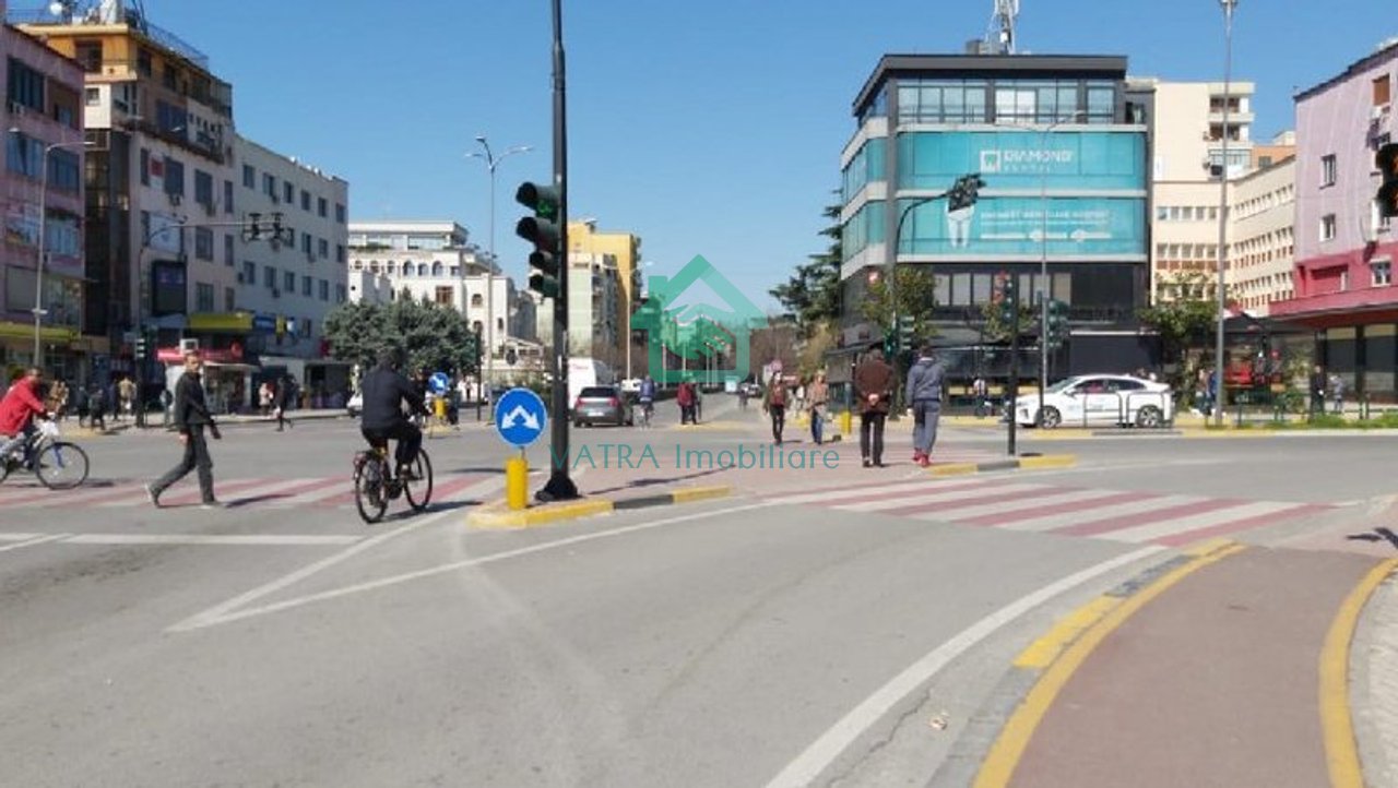 Apartament 2+1 Për Shitje në 21 Dhjetori, Tiranë - 258,000€ | 103 m²