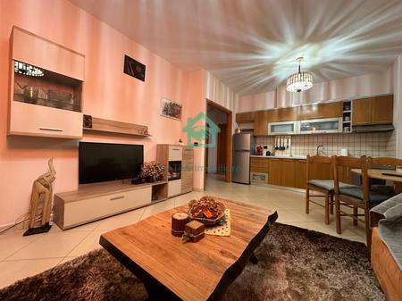 Apartament 2+1 Me Qira në Pazarin e Ri, Tiranë - 700€ | 100 m²