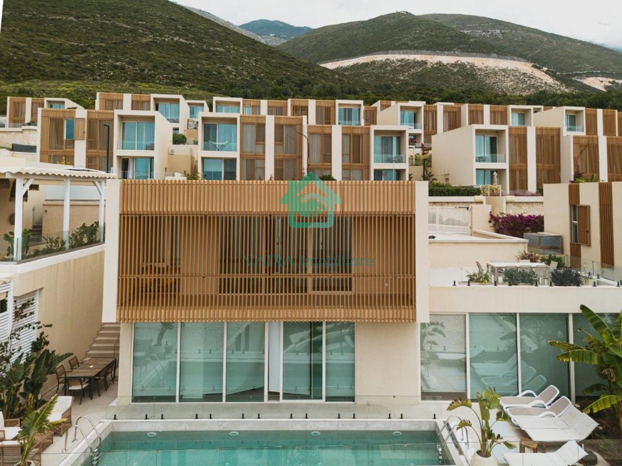 Apartament 2+1+2 Në Shitje në Green Coast 2, Dhërmi, Vlorë - 555,000€ | 169 m²