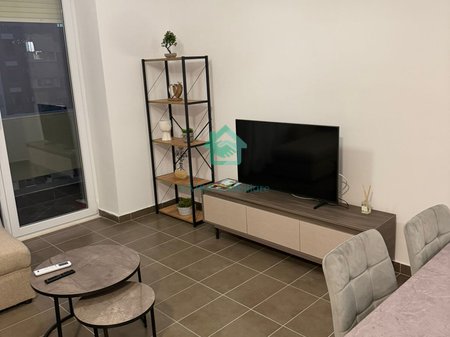 Appartamento 1+1 in affitto a Golden Park, Tirana - 550€ | 80 m²