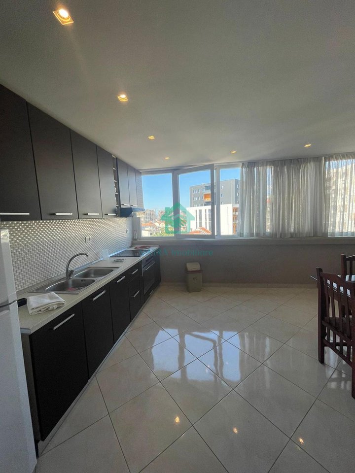 Appartamento 2+1 in Vendita a Ish Parku, Tirana - 187000€ | 98 m²