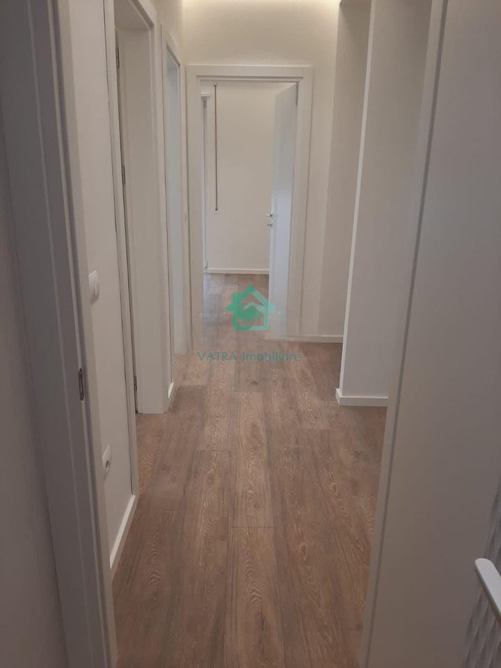 3+1+2 Apartment for sale at 21 Dhjetori, Tirana - 300,000€ | 110 m²
