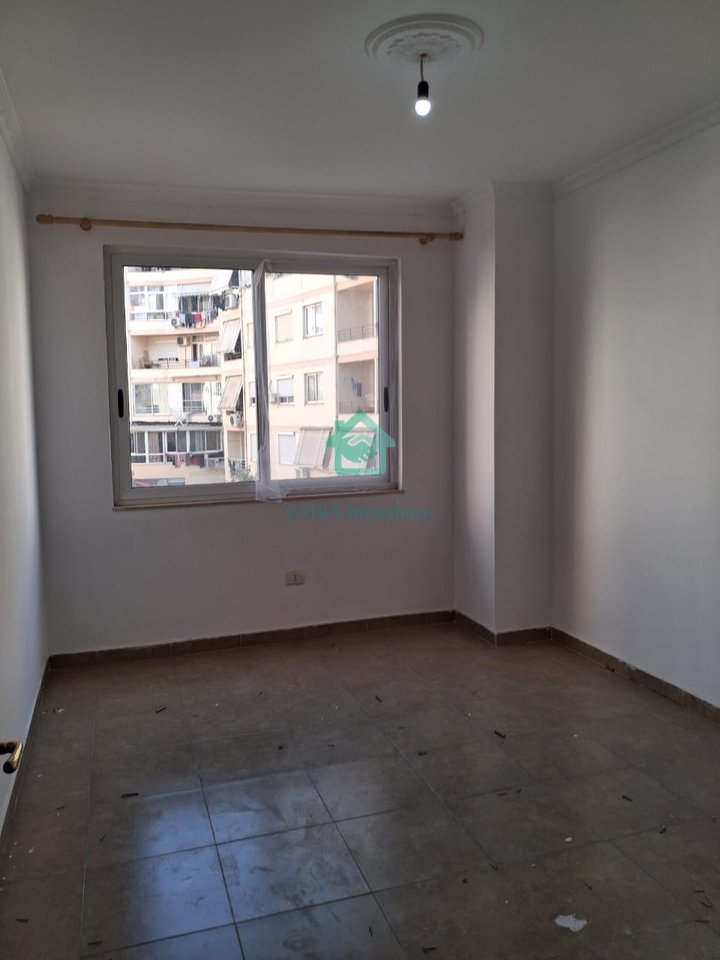 2+1 Apartment For Sale in Fratari Complex, New Ring, Tirana - 129,000€ | 91 m²