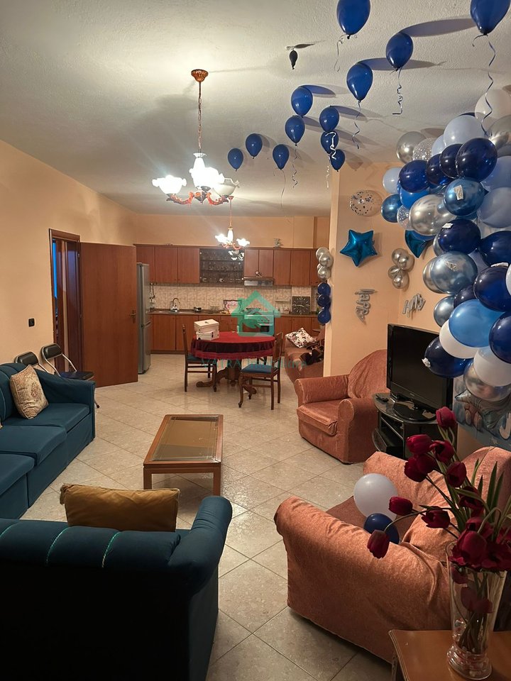 Appartamento 2+1 in vendita a Unaza e Re, Tirana - 16.000.000 lekë | 114 m²