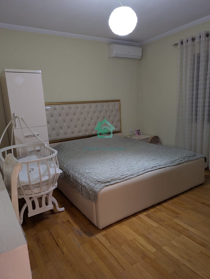 Vilë 6+1+3 Për Shitje në Don BoscoTiranë - 520,000€ | 279 m²