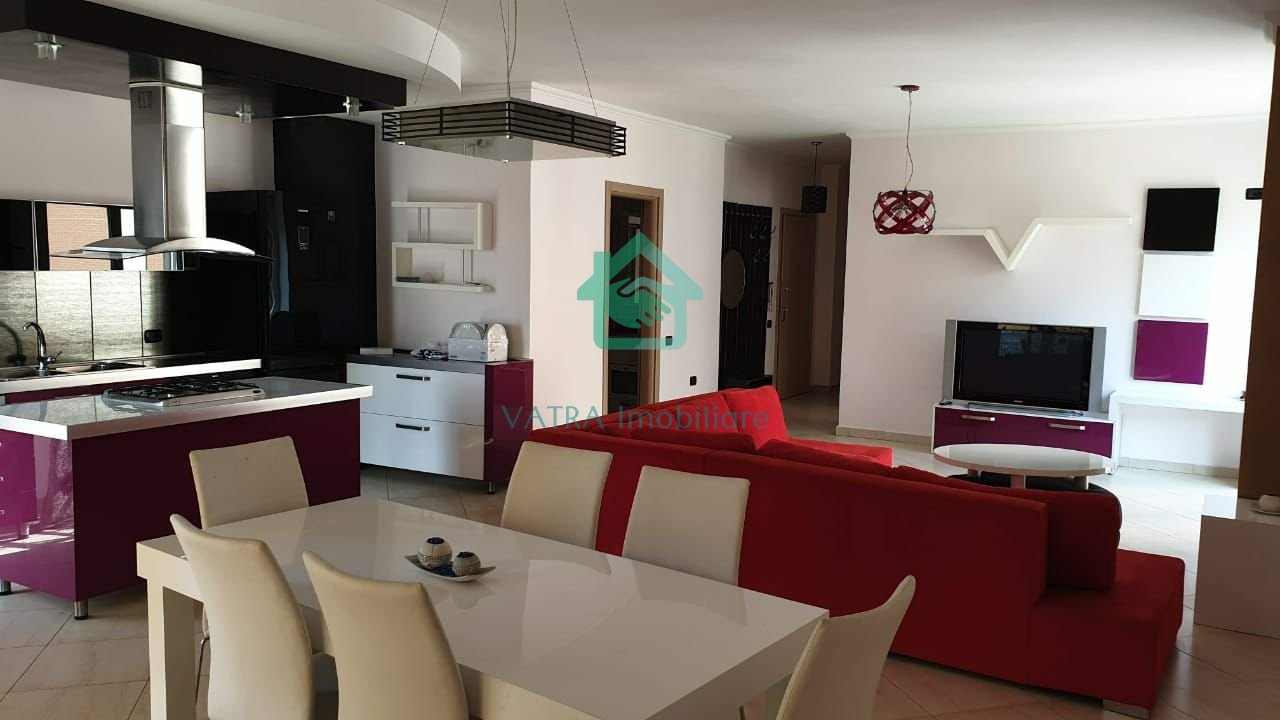 Appartamento 2+1+2 in affitto in via Panorama vicino all'Ufficio del Catasto, Tirana - 700€ | 2° piano