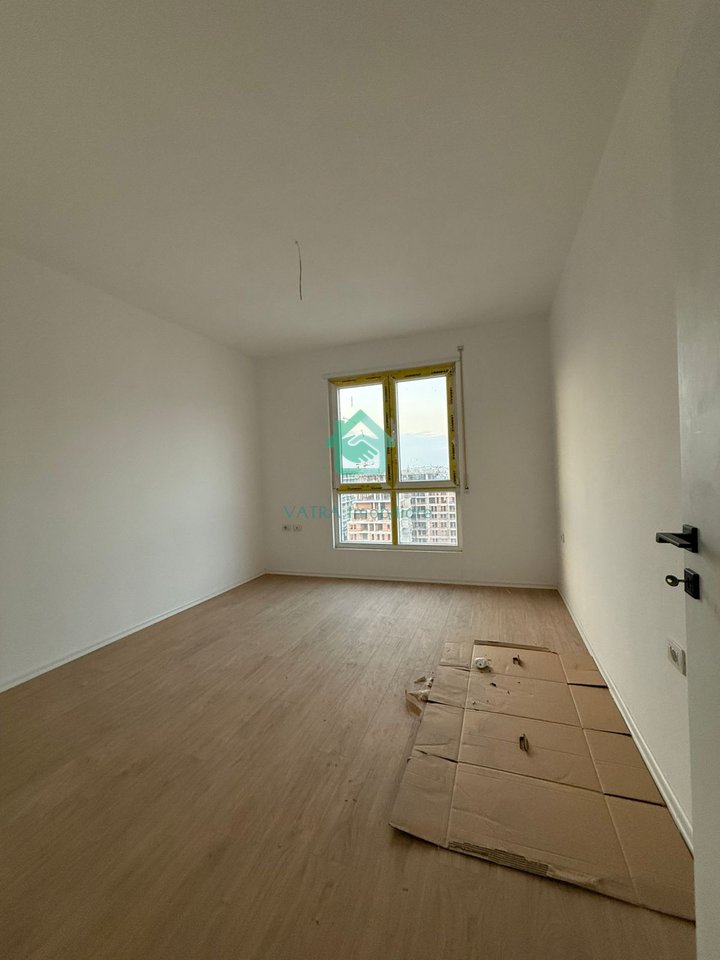 🏠 Shitet Apartament 1+1- 5 Maji