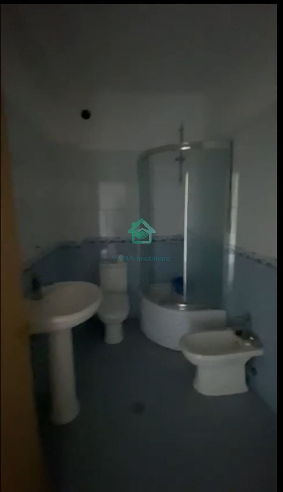 Apartament 2+1+2 në shitje në Liqeni i Thatë, Tiranë - 205,000€ | 110 m²