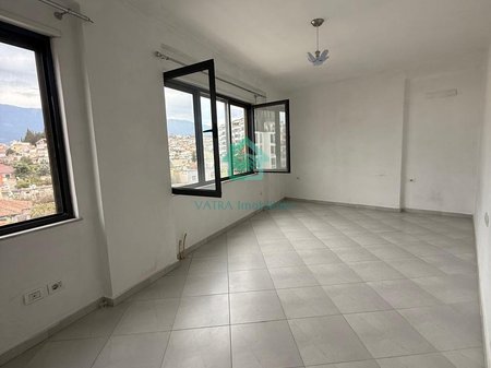 Apartament 2+1 +2 Për Shitje në Tregu Elektrik, Tiranë - 205,000€ | 106 m²