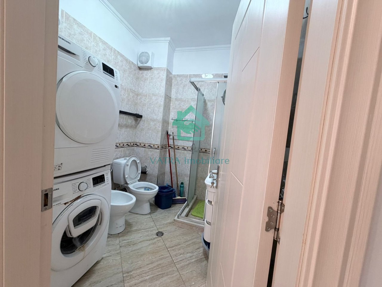 Apartament 2+1+ 2  Për Shitje në Kopshti Botanik Zoologjik, Tiranë - 258,000€ | 94 m²