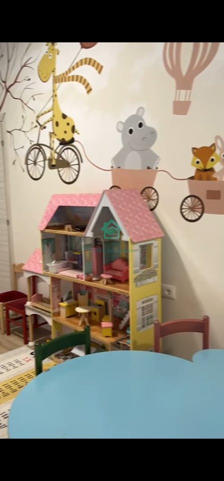 Shitet Prona dyqan + Biznes Aktiv – Kopsht për Fëmijë (i Licencuar) në zonën e Liqeni i Thatë - 400,000€ | 140 m²