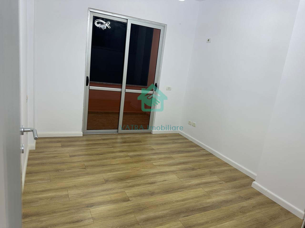 Appartamento 2+1 in Vendita ad Astir, Tirana - 120000€ | 76 m²