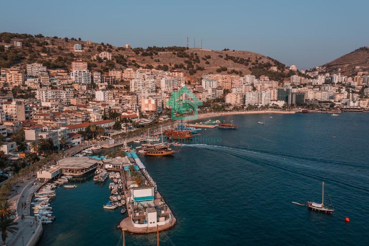 Hotel 6 Kate Për Shitje në Sarandë - 7.000.000€ | 3000 m²