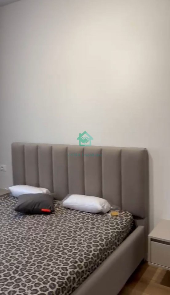 Apartment 2+1 + Parking Space for Rent in Former Train Station, Tirana - 85,000 lek/month