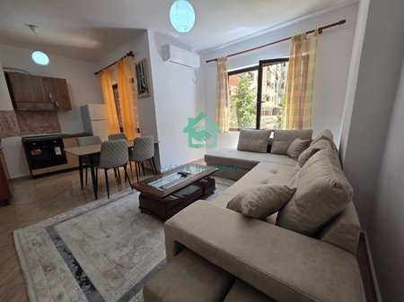 🏡 JEPET ME QIRA APARTAMENT 1+1 – RRETHI I ASTIRIT