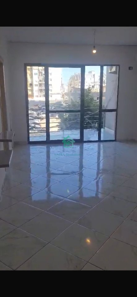 Appartamento 2+1 in Affitto ad Astir, Tirana - 35.000 lekë/mese