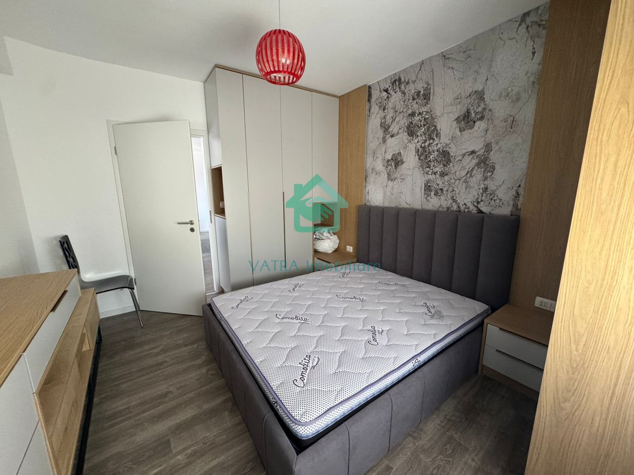 Apartament 2+1 Me Qira tek Kompleksi Kontakti në 21 Dhjetori, Tiranë - 750.000 lekë