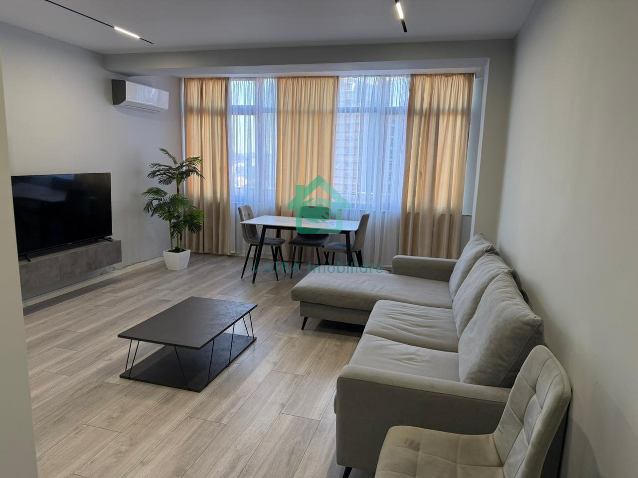 Apartament 2+1 Për Shitje në 21 Dhjetori, Tiranë - 268,000€ | 90 m²