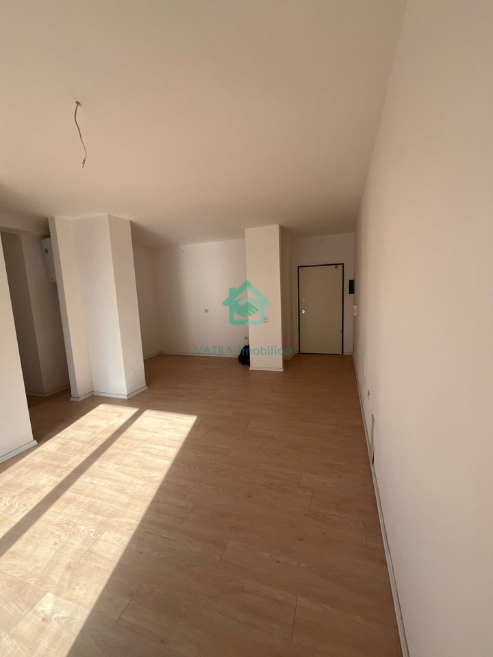 SHITET APARTAMENT 2+1+2 - Rruga Stavri Themeli