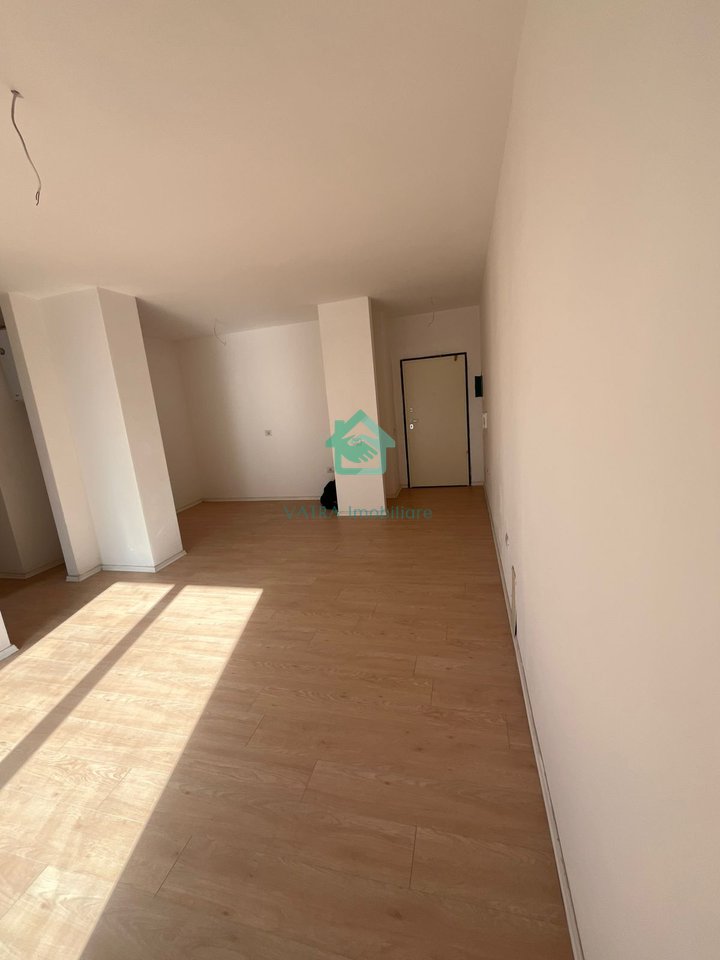 SHITET APARTAMENT 2+1+2 - Rruga Stavri Themeli