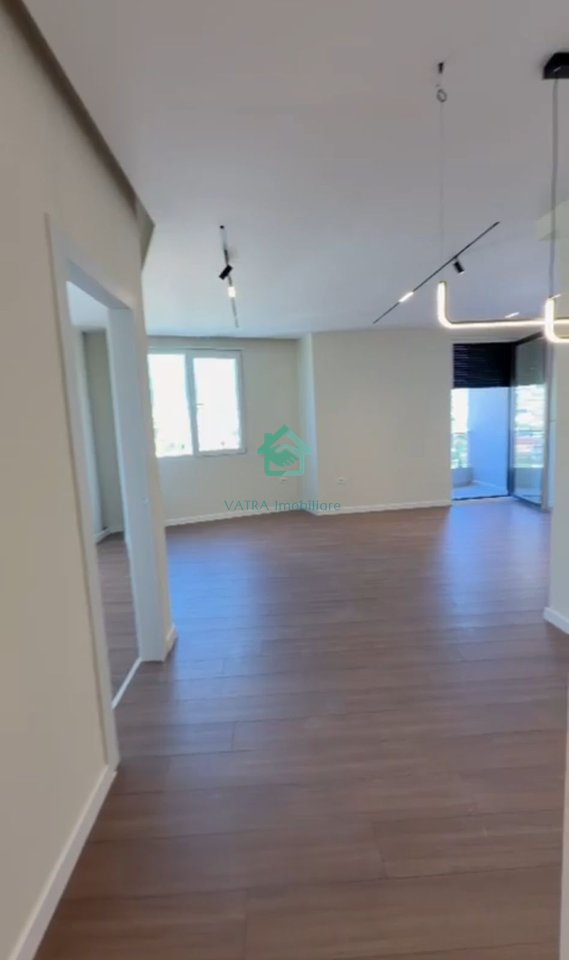 Apartament 2+1+ Post parkimi Për Shitje në Materniteti i Ri, Tiranë - 235,000€ | 79 m²
