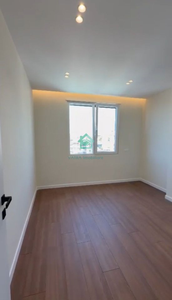 Apartament 2+1+ Post parkimi Për Shitje në Materniteti i Ri, Tiranë - 235,000€ | 79 m²