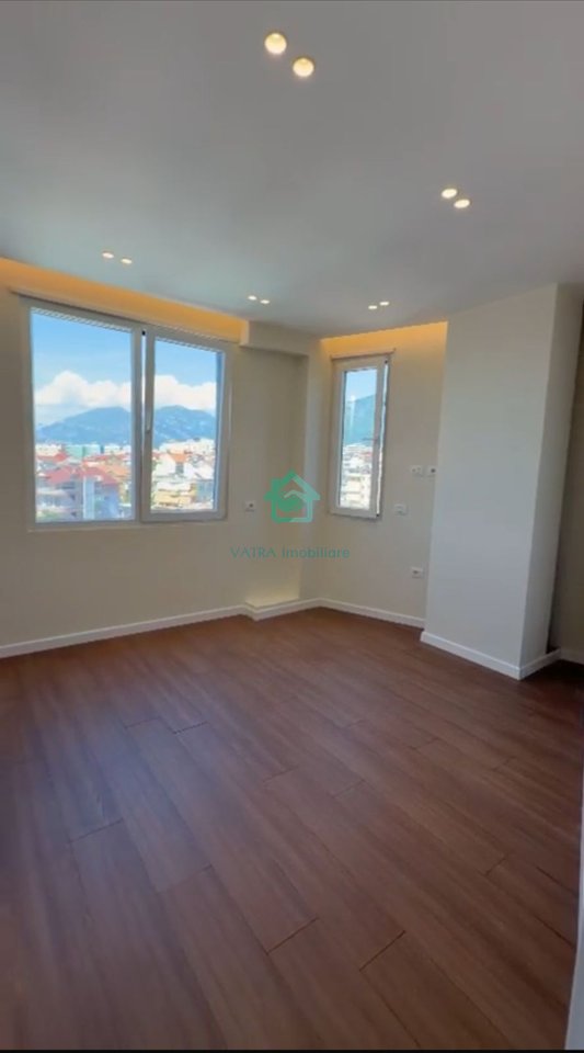 Apartament 2+1+ Post parkimi Për Shitje në Materniteti i Ri, Tiranë - 235,000€ | 79 m²