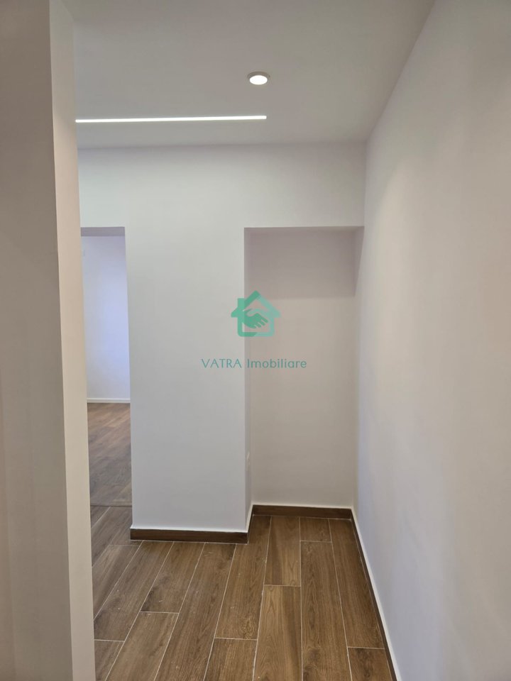 Gasonjere  Për Shitje në Rruga Bardhyl, Tiranë - 83,000€ | 30 m²