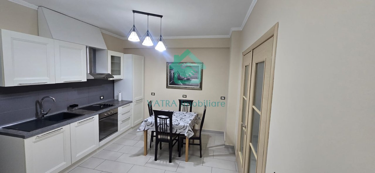Appartamento 2+1 in affitto ad Astir, Tirana - 50.000 Lek/mese 90 m²