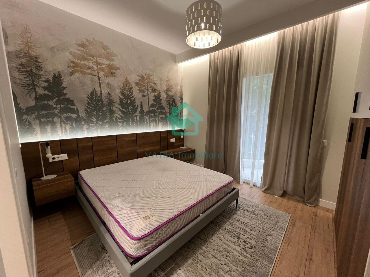 Apartament 2+1+2 + Post parkimi  Me Qira në Kopshtin Botanik Zoologjik, Tiranë - 1150€ | 2+1+2