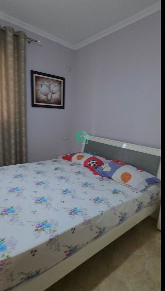 Apartament 2+1 Me Qira pallati Kritea në Ali Demi, Tiranë - 60.000 Lekë/muaj | 85 m²