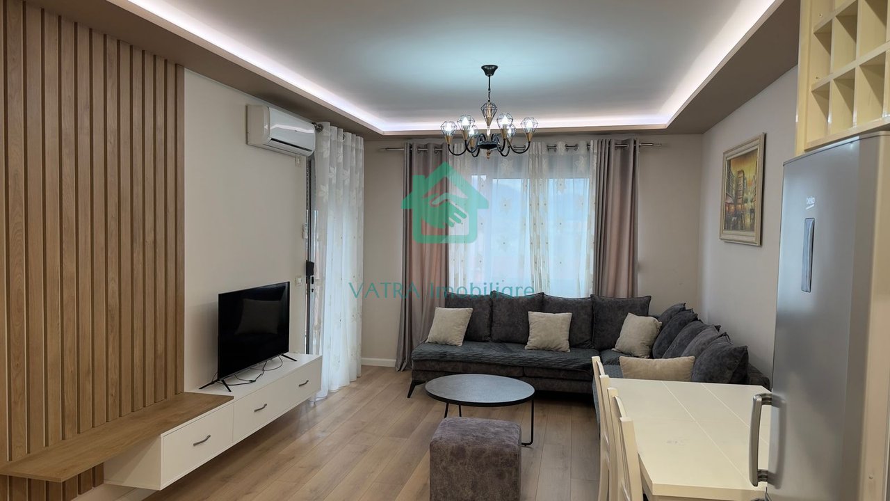 Apartament 1+1 Me Qira në Liqeni i Thatë, Tiranë - 55.000 Lekë/muaj
