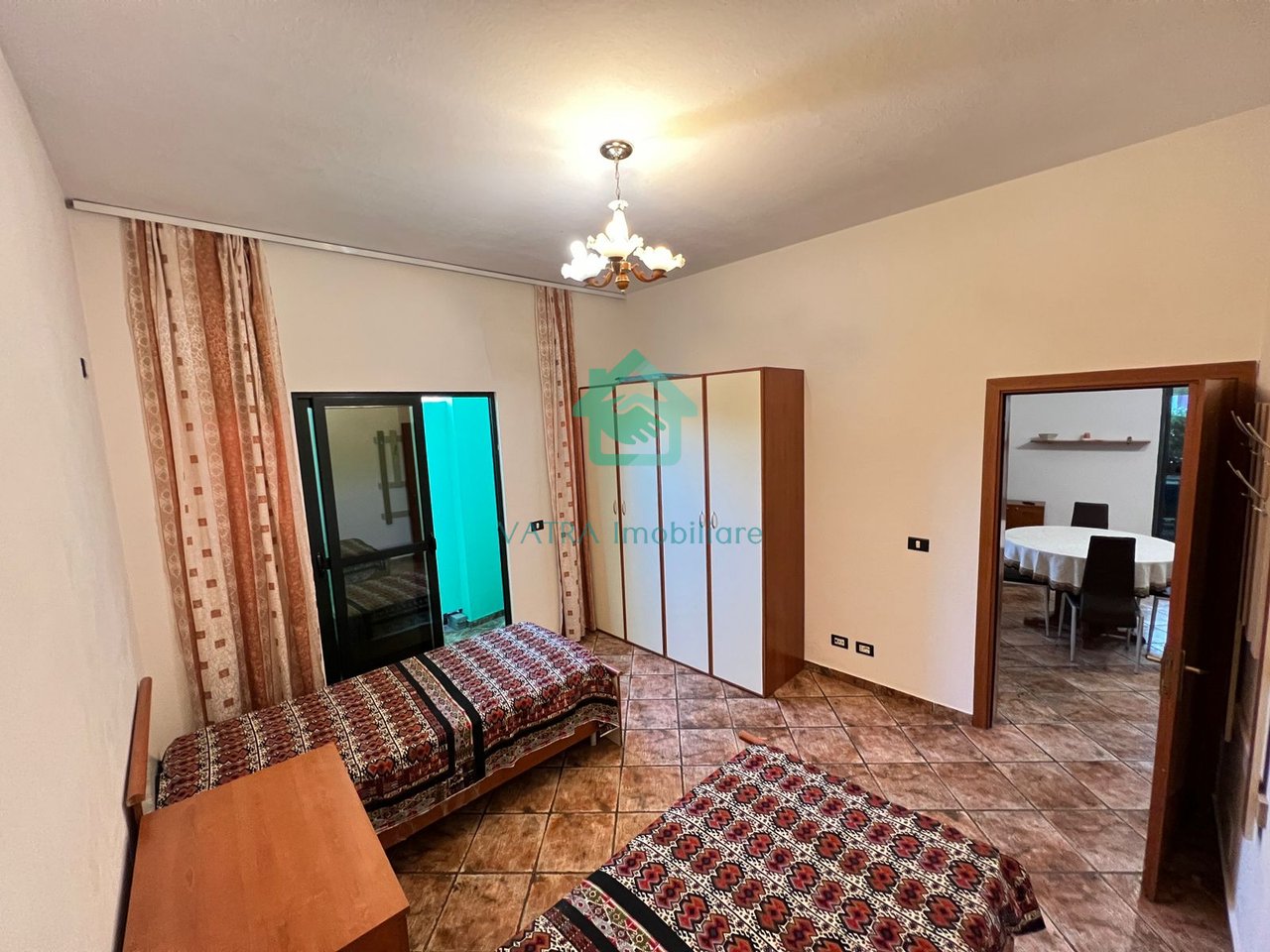 Casa privata 2+1 in affitto in Rruga e Ambasadave, Tirana - 60.000 Lek/mese | 100 m²