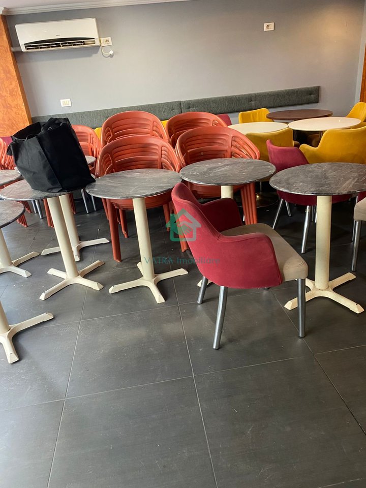 Ambient biznesi Me Qira pranë  Nela 6 tek Yzberish, Tiranë - 50.000 Lekë/muaj|