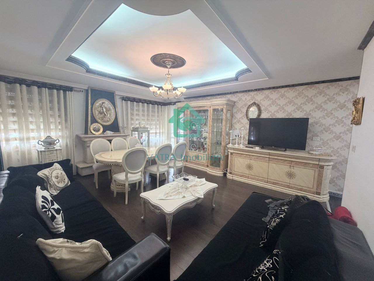 2+1 Apartment + Parking Space For Rent in Bllok, Tirana - 85,000 Lek/month | 110 m²