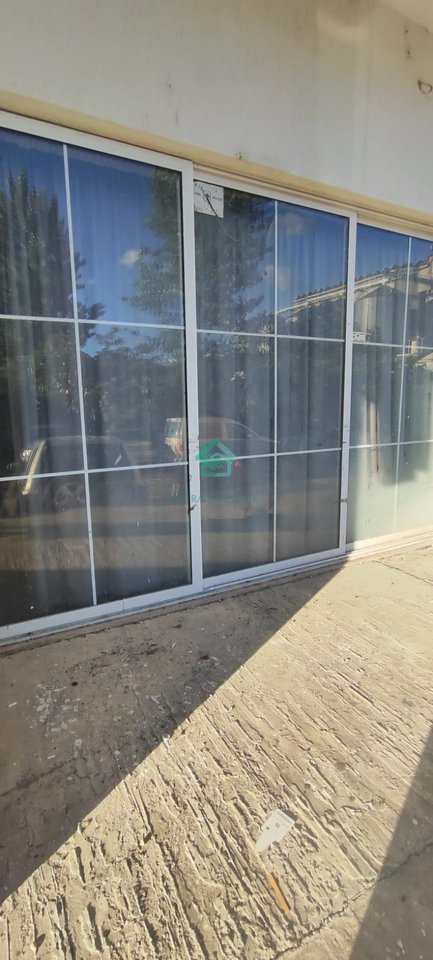 Ambient Biznesi Me Qira Kompleksi Arlis në Astir, Tiranë - 25.000 Lekë/muaj | 60 m²
