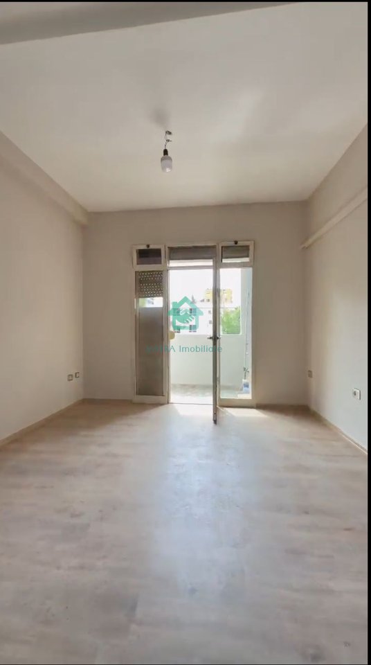 Apartament 2+1 Në Shitje në 21 Dhjetori, Tiranë - 160,000€ | 68 m²
