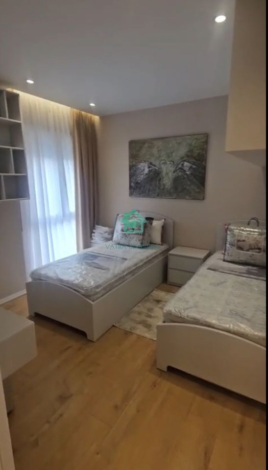 2+1+2 Apartment + Parking Space For Rent on the Tirana - Durrës Highway, Tirana - 950€ | 4th floor
