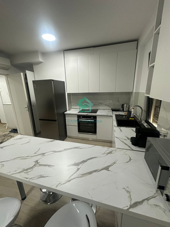 Apartment 2+1+2+ Parking space For Rent Lincoln Center near New Bazaar, Tirana - 850€ | 85 m²
