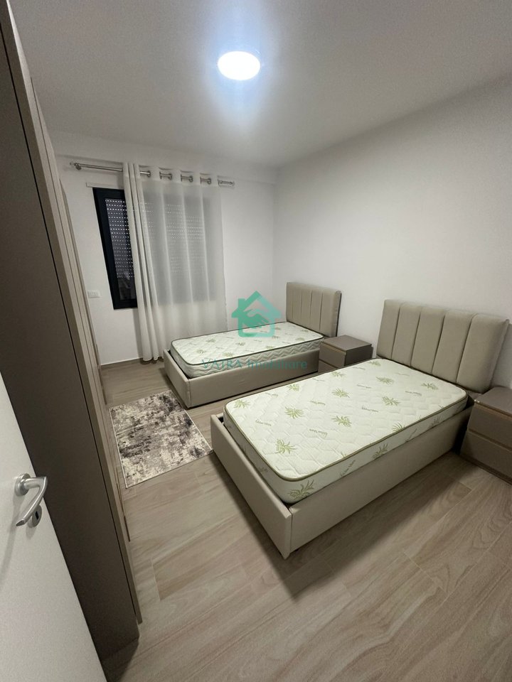 Apartment 2+1+2+ Parking space For Rent Lincoln Center near New Bazaar, Tirana - 850€ | 85 m²