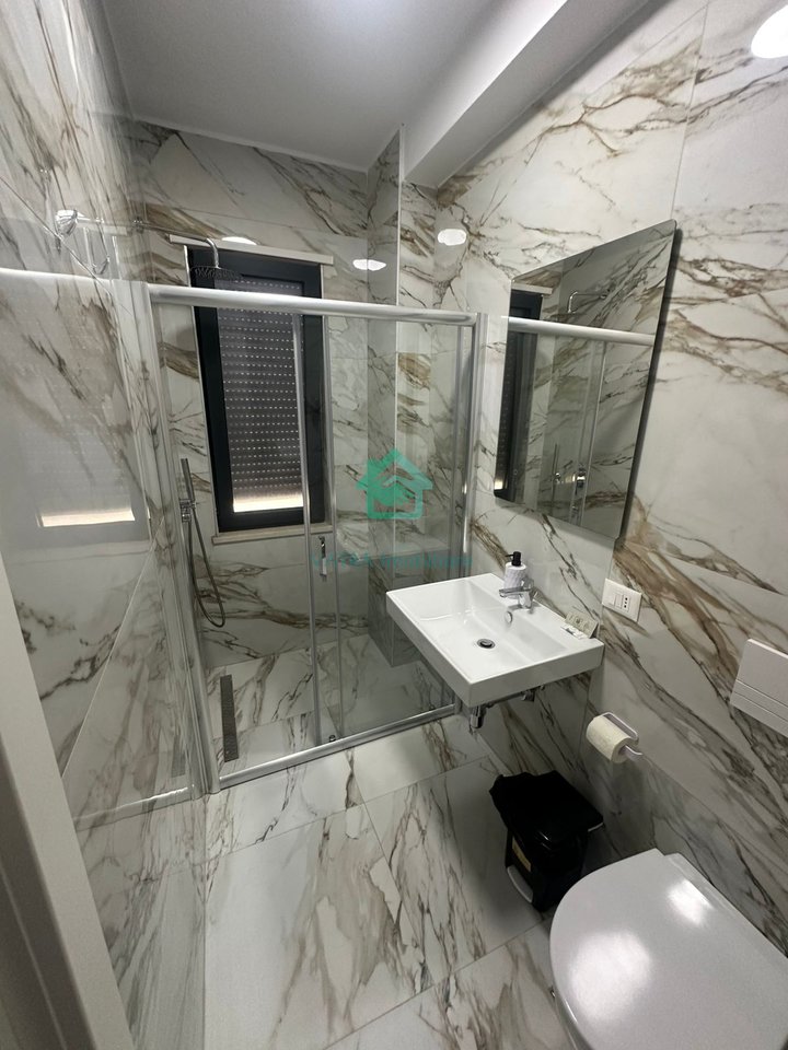 Apartment 2+1+2+ Parking space For Rent Lincoln Center near New Bazaar, Tirana - 850€ | 85 m²