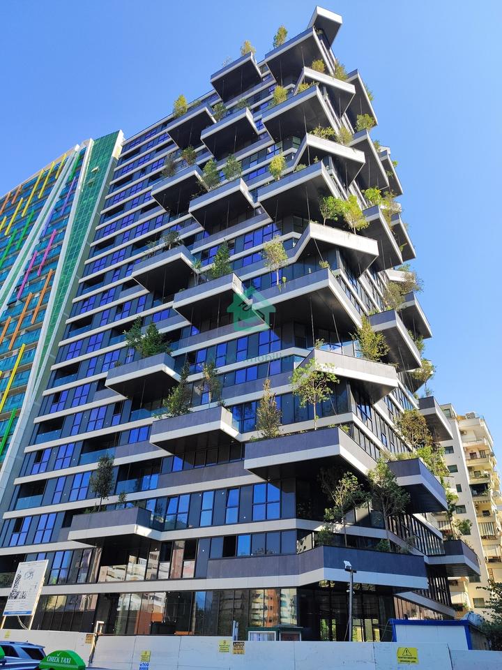 Apartament luksoz 2+2+2 tualete Me Qira në Vertical Forest, Tiranë - 2500€ | 135 m²